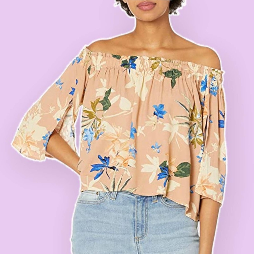 ASTR the Label Sz L Annabelle Off-the-Shoulder Top in Paradise Floral
